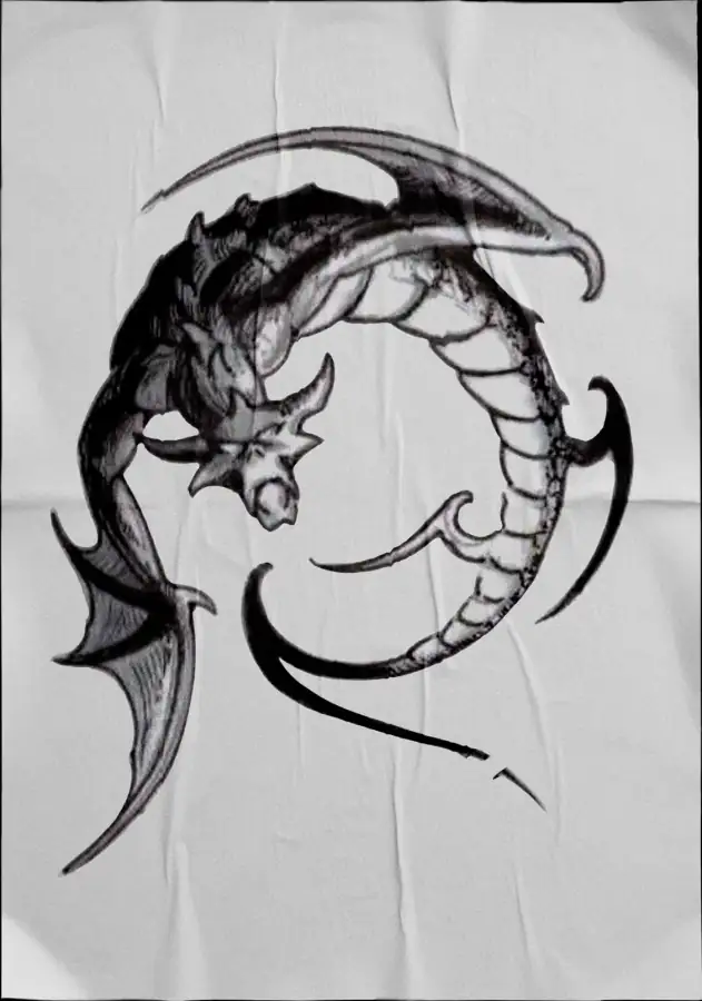 Diseño de tatuaje en negro sobre tela: dragón enroscado con alas membranosas.